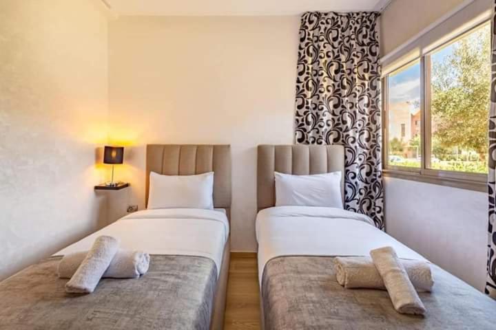 Deux Apartamento *